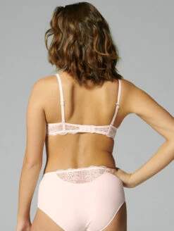 Simone Perele Reve Half Cup Bra 5 Simone Perele Reve Half Cup Bra -Chantelle Sales Store 12Z330HalfCupBraSakuraBackEdit