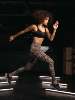 Anita Air Control Sports Bra 6 Anita Air Control Sports Bra -Chantelle Sales Store Anita Air Control Sports Bra S 3