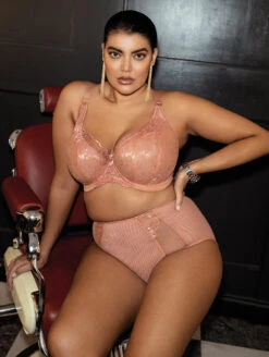 Elomi Brianna Padded Half Cup Bra 7 Elomi Brianna Padded Half Cup Bra -Chantelle Sales Store BriannaAshRoseBraEL8081Lifestyle