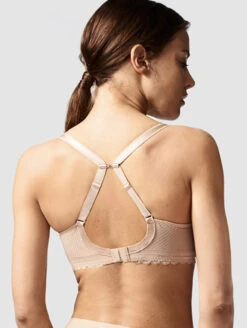 Chantelle Parisian Allure Plunge T-Shirt Bra 7 Chantelle Parisian Allure Plunge T-Shirt Bra -Chantelle Sales Store C2232AllurePlungeBraLatteBack