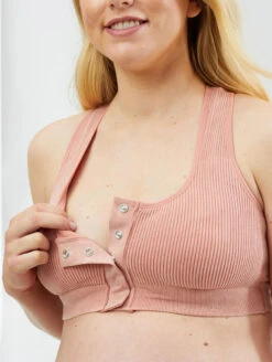 Cake Biscotti Front Closure Nursing Bralette 7 Cake Biscotti Front Closure Nursing Bralette -Chantelle Sales Store CakeMaternityBiscottiNursingBra25 1072RoseSideZoomAlt