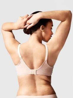 Chantelle Comfort Chic Bra 5 Chantelle Comfort Chic Bra -Chantelle Sales Store ChantelleComfortChicUnderwireBraC18J1SoftPinkBack