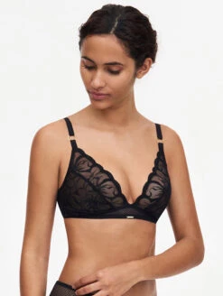 Chantelle Fleurs Bralette 7 Chantelle Fleurs Bralette -Chantelle Sales Store ChantelleFleursBraletteBlack12M8Side