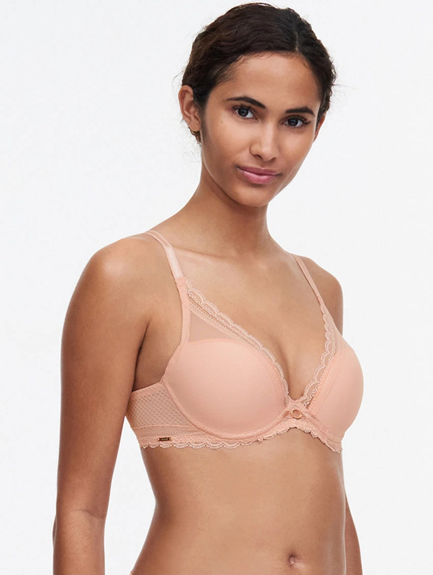 Chantelle Parisian Allure Plunge T-Shirt Bra 2 Chantelle Parisian Allure Plunge T-Shirt Bra - Image 2
