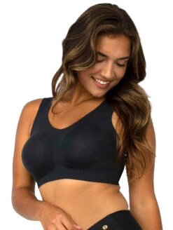Evelyn & Bobbie Defy Bra 7 Evelyn & Bobbie Defy Bra -Chantelle Sales Store DEFYBlackOnyxFront