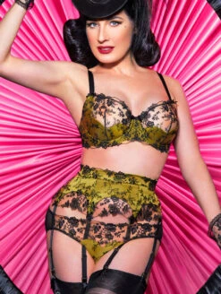 Dita Von Teese Victresse Garter Belt 7 Dita Von Teese Victresse Garter Belt -Chantelle Sales Store DitaVonTeeseVictresseFullSetFrontLifestyleEdited 4e92ee85 8772 41ef 82cc b250d902c272