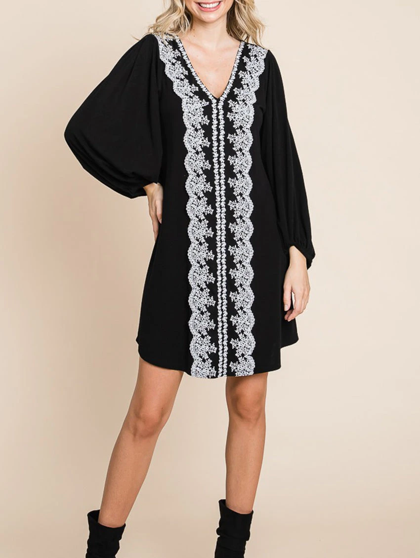 Emerald Hattie V-Neck Lace Dress 2 Emerald Hattie V-Neck Lace Dress - Image 2