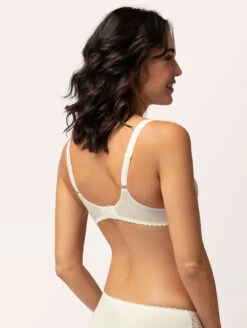 Empreinte Romy Low Neck Bra 7 Empreinte Romy Low Neck Bra -Chantelle Sales Store EmpreinteRomyLowNeckBraNatural08212Back