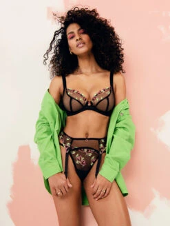 Freya Loveland Plunge Bra 8 Freya Loveland Plunge Bra -Chantelle Sales Store FreyaLovelandPlungeBraAA401002GarterBeltAA401091GstringAA401070Fashion d39501b0 71cc 4ebf 85c1 08fa91bffaec