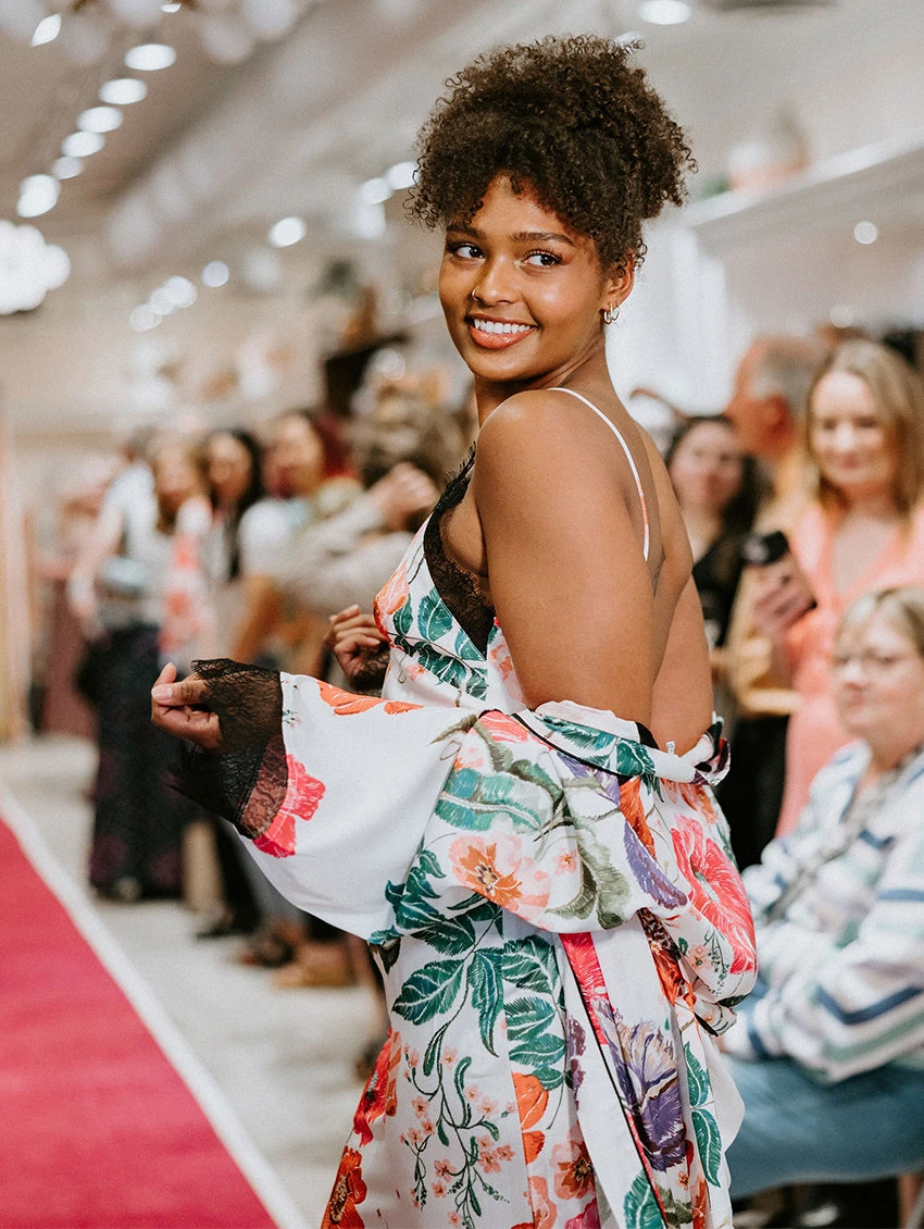 Kilo Brava The Satin Maxi Robe 1 Kilo Brava The Satin Maxi Robe