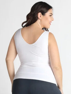 Nikibiki Reversible Tank Top 6 Nikibiki Reversible Tank Top -Chantelle Sales Store NikibikiReversibleTankTopNS7180XWhiteBackAlt