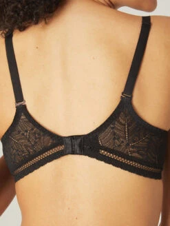 Simone Perele Comete Full Cup Bra 7 Simone Perele Comete Full Cup Bra -Chantelle Sales Store SimonePereleCometeBlack12S324Back