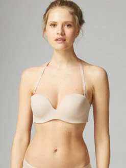 Simone Perele Essential Strapless Bra 8 Simone Perele Essential Strapless Bra -Chantelle Sales Store SimonePereleEssentialStraplessBraPeauRose13V303FrontwithStrapsHalter