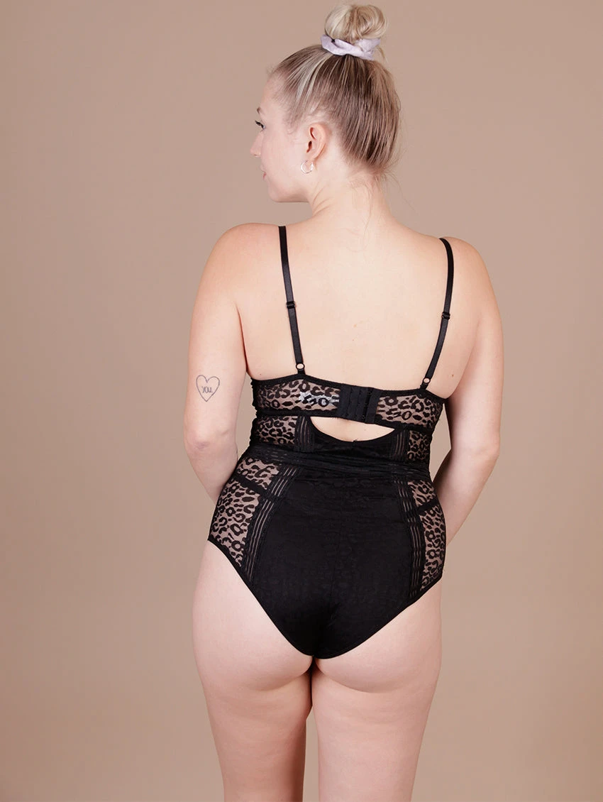 Saki Silver Teddy 3 Saki Silver Teddy - Image 3