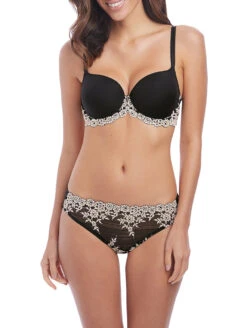 Wacoal Embrace Lace Moulded Bra 5 Wacoal Embrace Lace Moulded Bra -Chantelle Sales Store Wacoal Embrace Lace Moulded Bra S 3